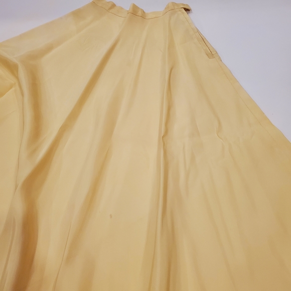 VINTAGE 40s 50s taffeta skirt buttercup yellow - Picture 3 of 12